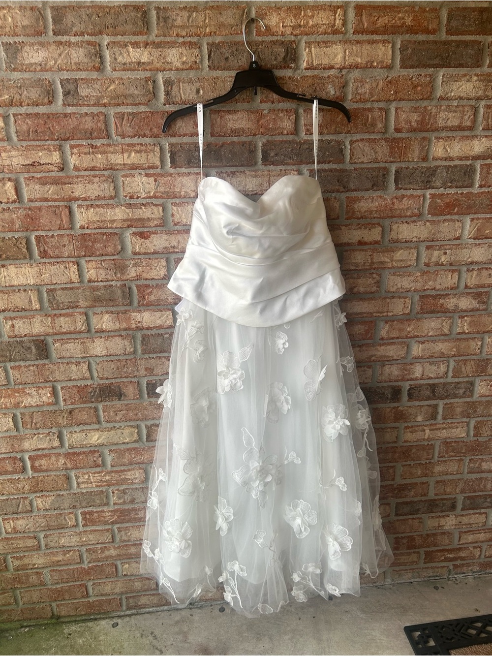 Azazie Jovette White Floral Tulle Dress - Picture 3 of 8